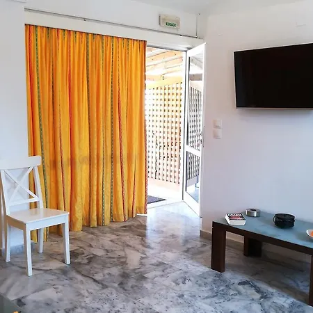 Helion Flats * Corfu (city)